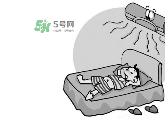 開空調為什么要放一盆水？開空調要放一盆水嗎？