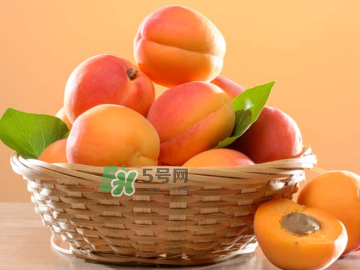 黃桃可以空腹吃嗎？空腹可以吃黃桃嗎？