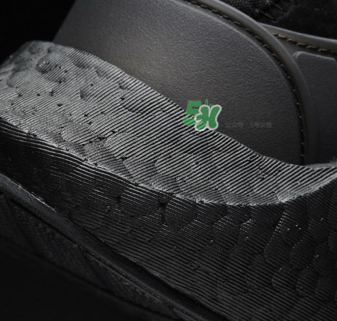 adidas eqt 93/17 boost triple black黑武士什么時候發(fā)售？