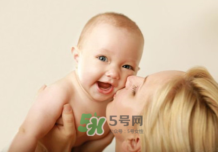寶寶口腔潰瘍吃什么好？寶寶口腔潰瘍吃什么好得快？