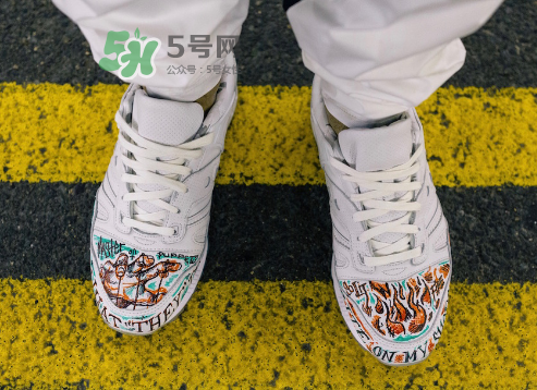 saucony與tblake聯(lián)名涂鴉小白鞋怎么買_在哪買？