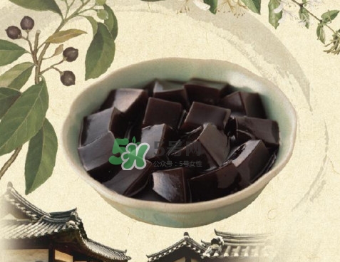 龜苓膏里有龜嗎？龜苓膏什么時(shí)候吃最好