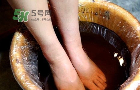 長(zhǎng)期用花椒水泡腳好嗎？花椒水可以天天泡腳嗎