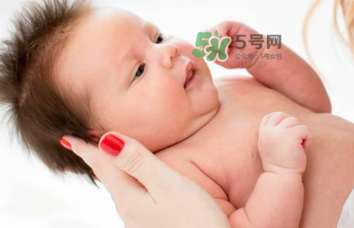 夏天寶寶咳嗽有痰吃什么好的快？寶寶夏天咳嗽有痰怎么辦？