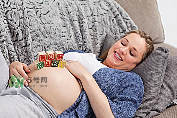 胎動(dòng)幾個(gè)月最活躍？胎動(dòng)多少次算正常？