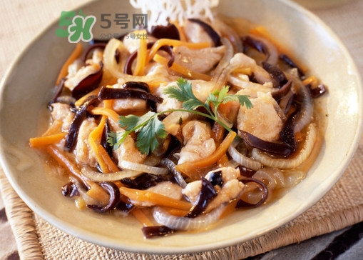羊肚菌可以和什么煲湯？羊肚菌可以煲粥嗎