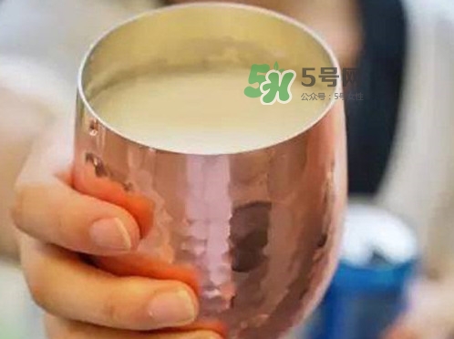 奶啤是酸奶的一種嗎？奶啤會不會醉？