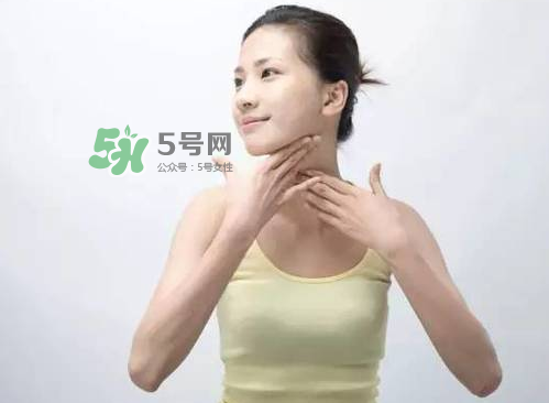 三伏天不出汗怎么回事？三伏天臉上愛出汗怎么回事？