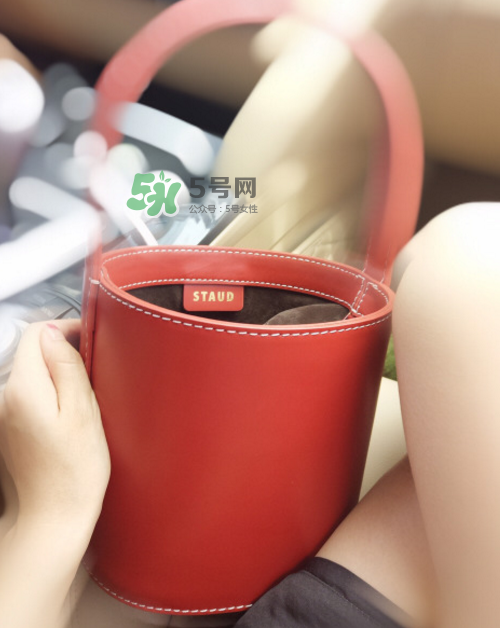 staud水桶包多少錢？staud水桶包專柜價格