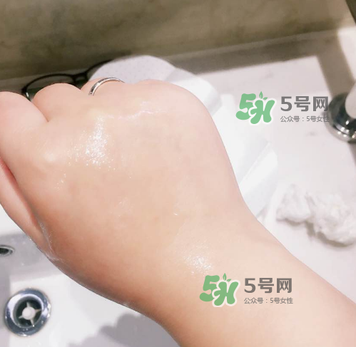 茜茜雨露蝸牛原液面膜怎么樣？茜茜雨露蝸牛原液面膜好用嗎？