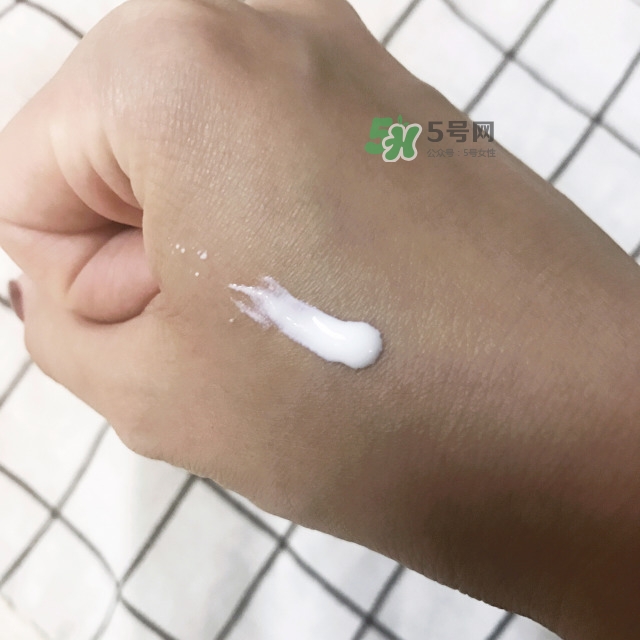 佳雪防曬霜怎么用？佳雪防曬霜要卸妝嗎