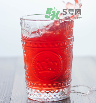 中暑能喝酸梅湯嗎？酸梅湯中暑能不能喝？