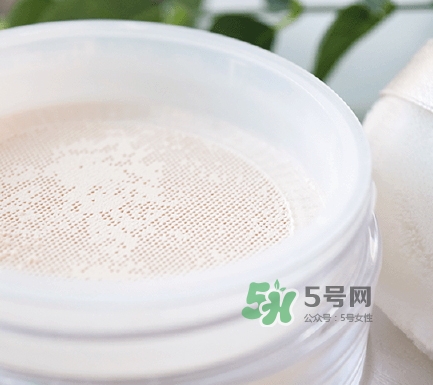 three散粉怎么樣？three自然植物透光散粉色號