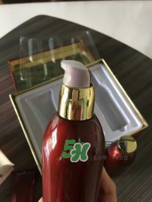丸美巧克力絲滑系列適合什么年齡_什么皮膚？