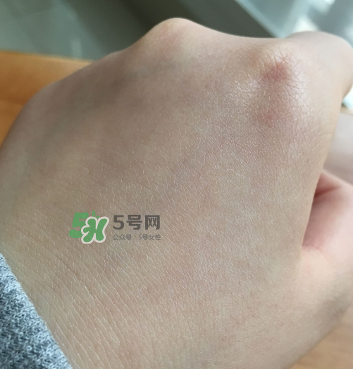 理膚泉晚安蜜怎么樣？理膚泉夜間修護(hù)乳好用嗎？