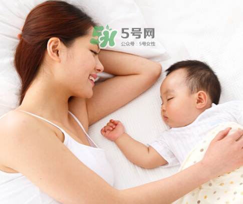 三伏天坐月子可以出門嗎？坐月子多久可以出門？