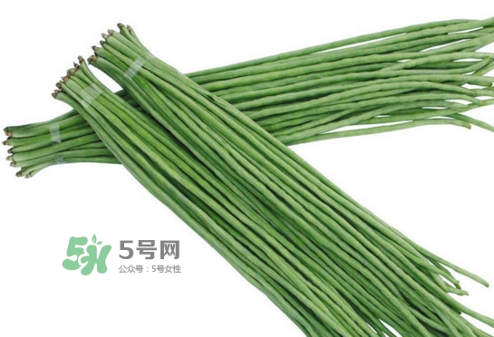 豇豆是什么樣的？豇豆是長豆角嗎？