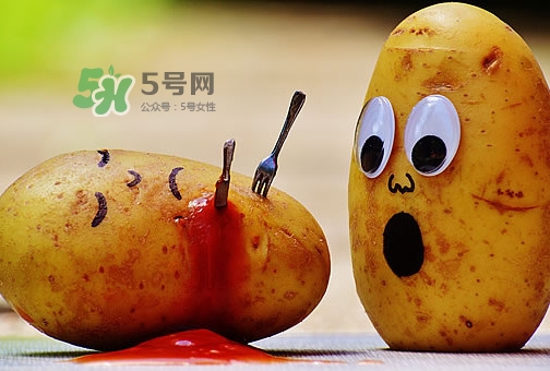 豇豆沒熟會中毒嗎？豇豆能和土豆一起吃嗎