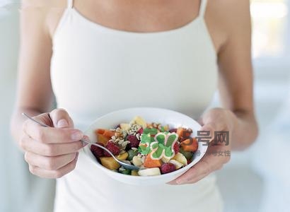 坐月子吃素應該吃什么？吃素坐月子怎么坐？