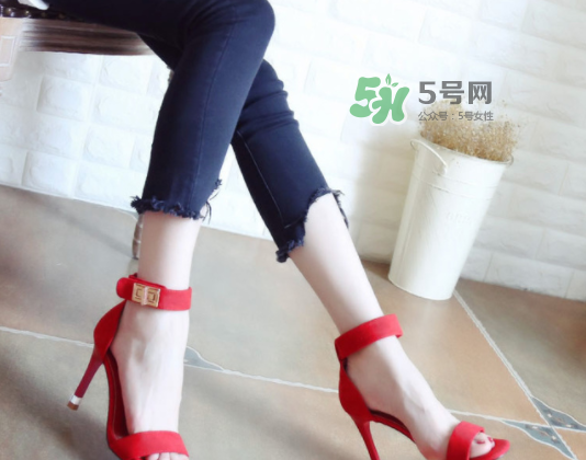 閏六月給老婆買什么？閏六月為什么要給老婆買紅鞋？