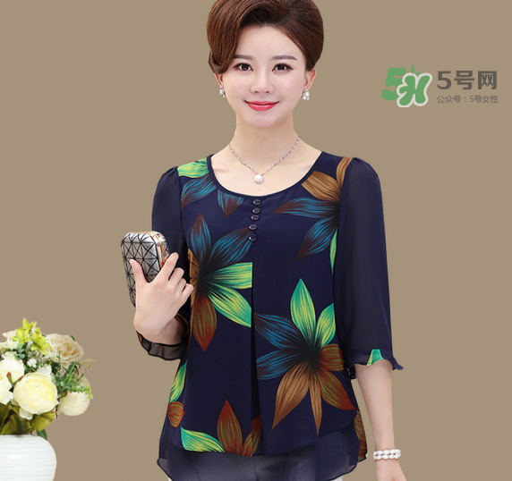 閏六月為什么要給媽媽買衣服？閏六月給媽媽買什么？
