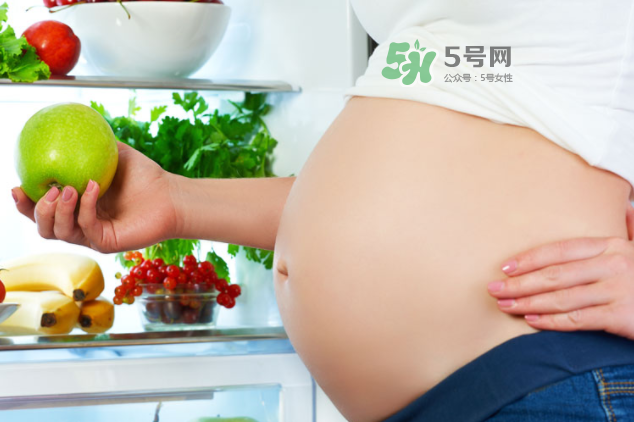 頭胎有妊娠線二胎沒(méi)有是因?yàn)閷殞毿詣e不一樣嗎？