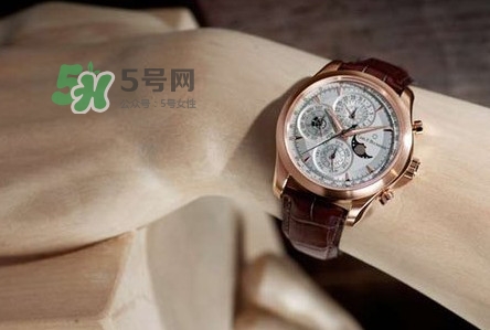 浪琴與寶齊萊手表哪個品牌好？歐米茄與寶齊萊手表哪個好