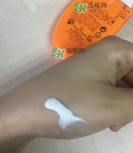 雅漾防曬霜怎么樣？雅漾防曬霜防水嗎？