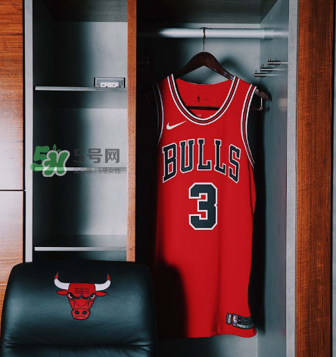 nike2017-18公牛隊(duì)新賽季球衣什么時候發(fā)售？