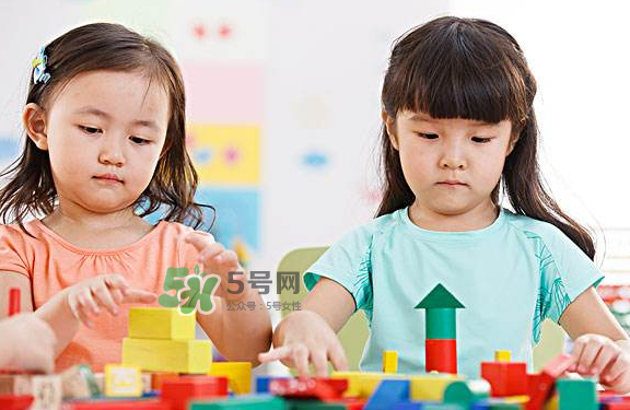 孩子在幼兒園被咬了怎么辦？孩子在幼兒園受傷怎么辦？