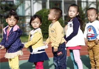 上幼兒園前應(yīng)該學(xué)會(huì)什么？上幼兒園前要學(xué)會(huì)什么？