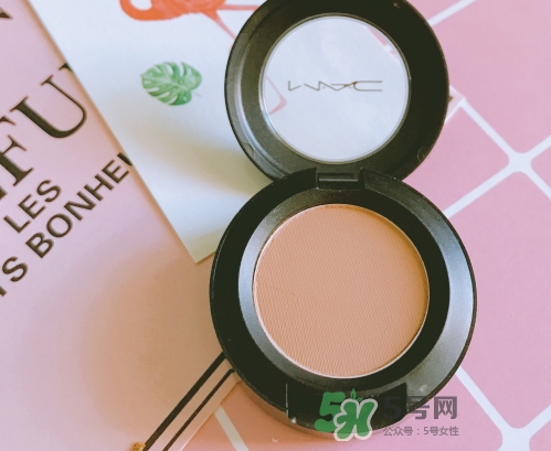 mac焦點(diǎn)小眼影怎么樣？mac時(shí)尚焦點(diǎn)小眼影好用嗎