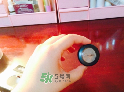 mac時尚焦點(diǎn)小眼影多少錢？mac焦點(diǎn)小眼影專柜價格
