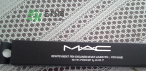 mac眼線液筆怎么用？mac魅可眼線液筆使用方法