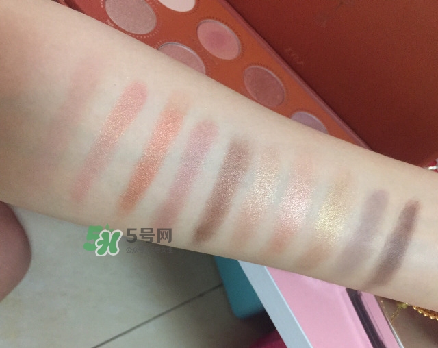 zoeva玫瑰金眼影盤怎么畫？zoeva rose golden畫法教程
