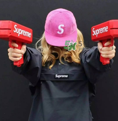 supreme噴錢槍多少錢？supreme鈔票槍價格