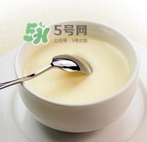 牛初乳粉什么時(shí)候吃最好？牛初乳粉的吃法是怎么樣的？