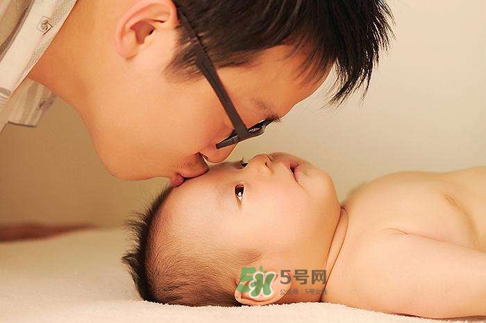 孩子違反規(guī)范時(shí)，如何才能避免親子沖突
