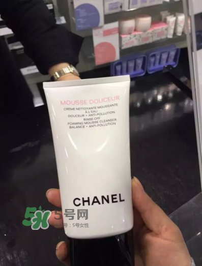 香奈兒山茶花洗面奶好用嗎？香奈兒山茶花洗面奶怎么樣？