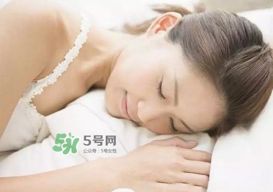 鬼壓床與臥室有關(guān)嗎？鬼壓床是什么意思