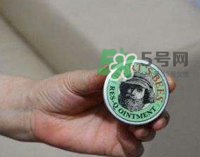小蜜蜂紫草膏能治濕疹嗎？小蜜蜂紫草膏對濕疹有效果嗎？