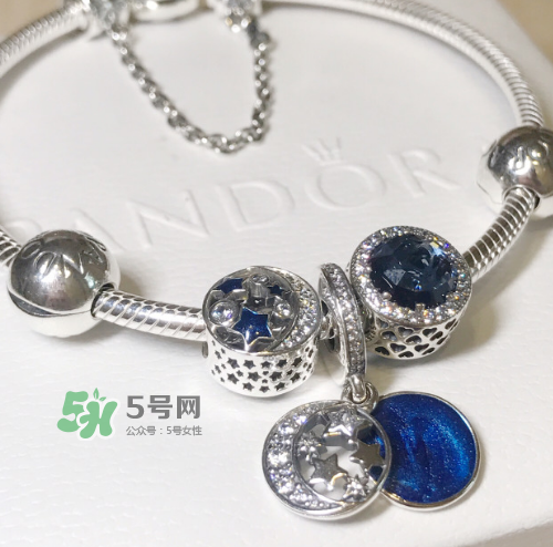 pandora復(fù)古夜空手鏈多少錢？潘多拉繁星夜空手鏈專柜價(jià)格