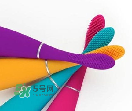 FOREO ISSA牙刷多久充一次電？FOREO ISSA牙刷充電能用多久？