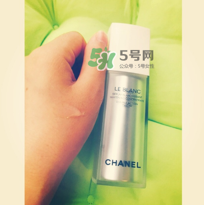 香奈兒美白精華液怎么樣？香奈兒美白精華液好用嗎？