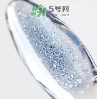 RMK星空唇蜜試色  RMK星空唇蜜怎么樣？