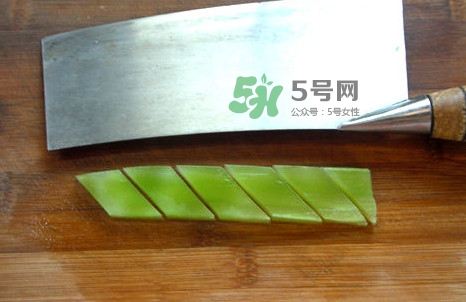 青筍怎么處理？青筍怎么切成菱形