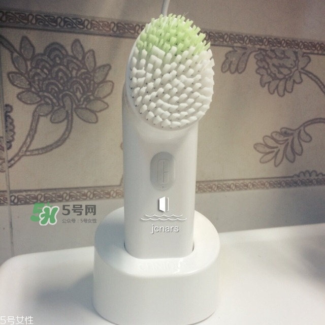 倩碧聲波潔面儀怎么用？倩碧聲波潔面儀使用方法