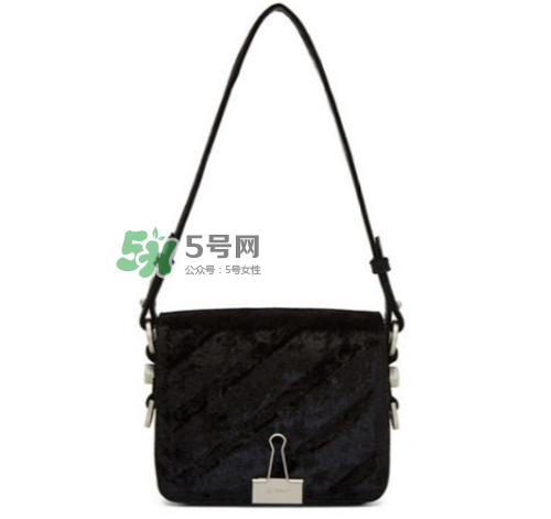 off white夾子包絲絨款多少錢？off white夾子包絲絨版專柜價格