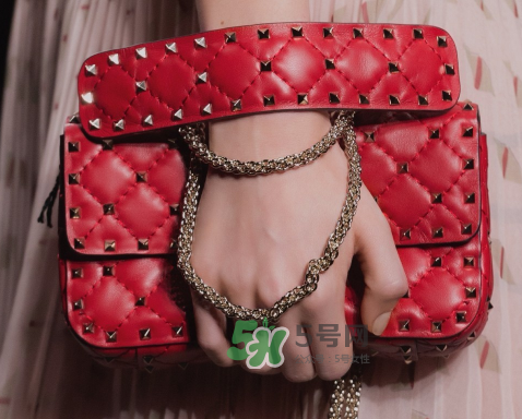 rockstud spike是什么品牌？rockstud spike耐用嗎？