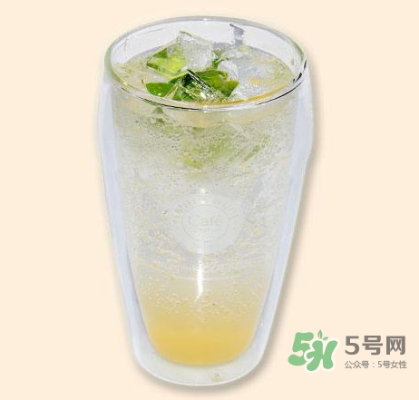 蘇打水是什么水？蘇打水喝多了會怎么樣？